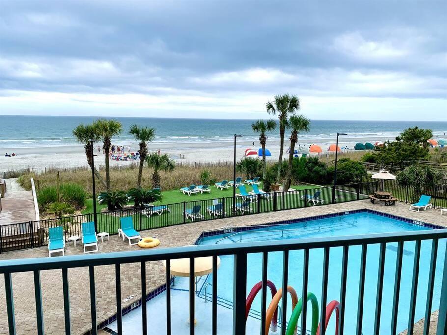 *Renovated Oceanfront Condo*Queen Beds*Pools*Hot Tubs*More*P220 Myrtle Beach Exterior photo